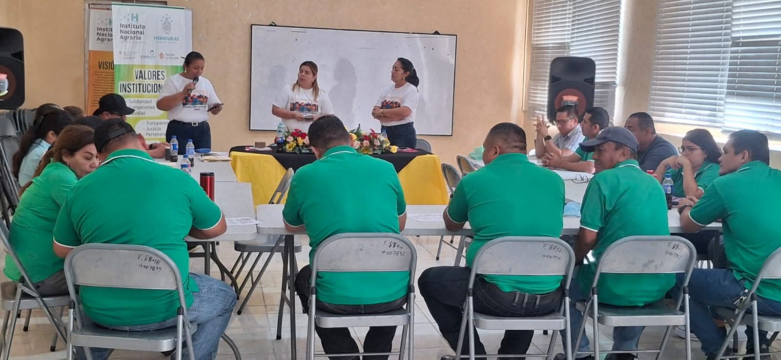 SITRAINA capacita a personal del INA en la zona sur en varios temas