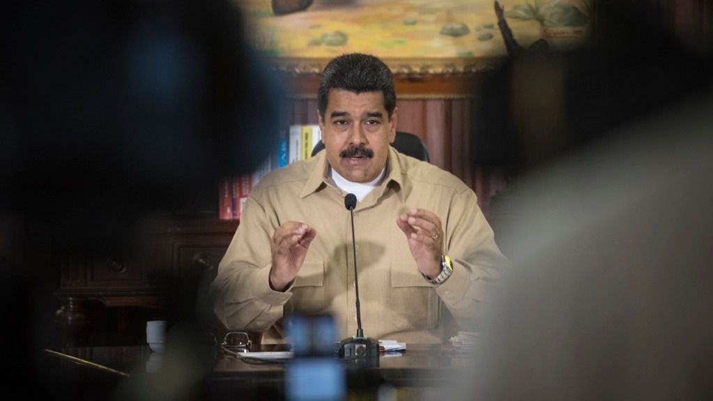 Venezuela despliega 200,000 militares ante “amenaza” de Estados Unidos