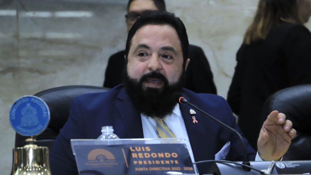 Ante declaratoria ilegal, presidente Redondo advierte: &ldquo;No permitiremos que se viole la Constituci&oacute;n&rdquo;