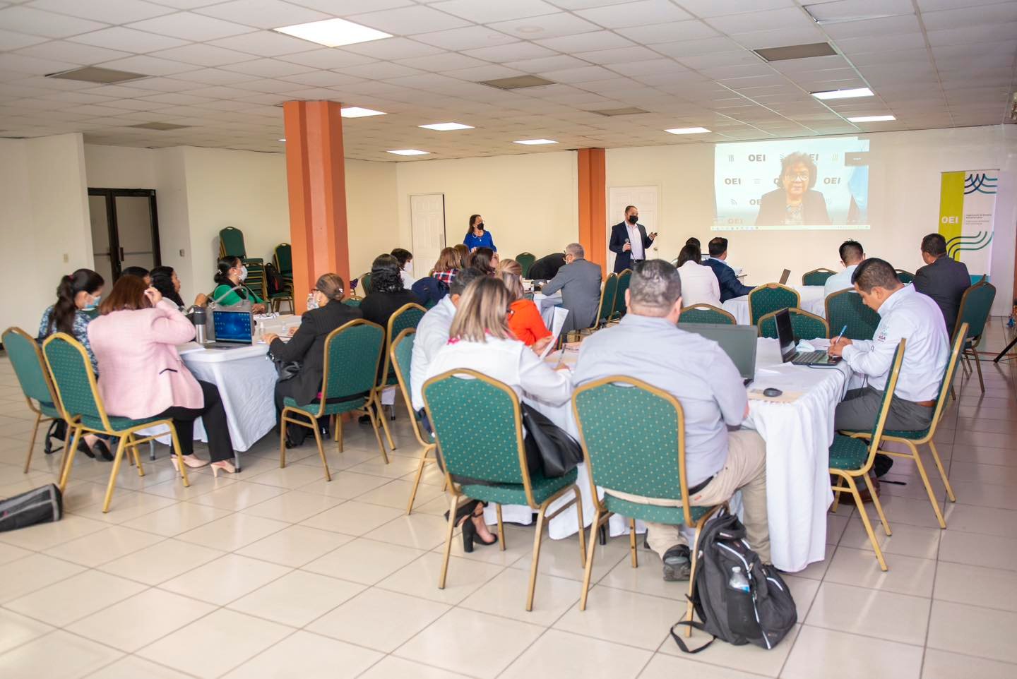 II Taller Nacional de Educación Híbrida en Honduras