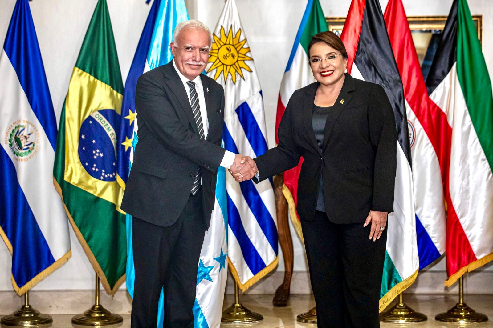La Presidenta Xiomara Castro sostuvo distintas reuniones bilaterales con sus homólogos de El...