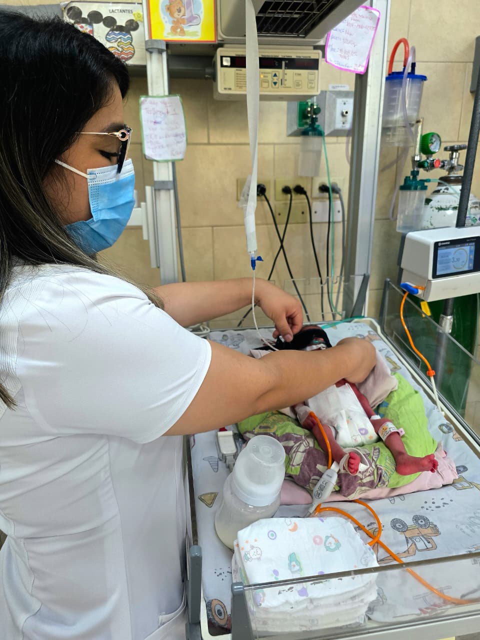 Unos 70 nacimientos prematuros registran cada mes el Materno Infantil