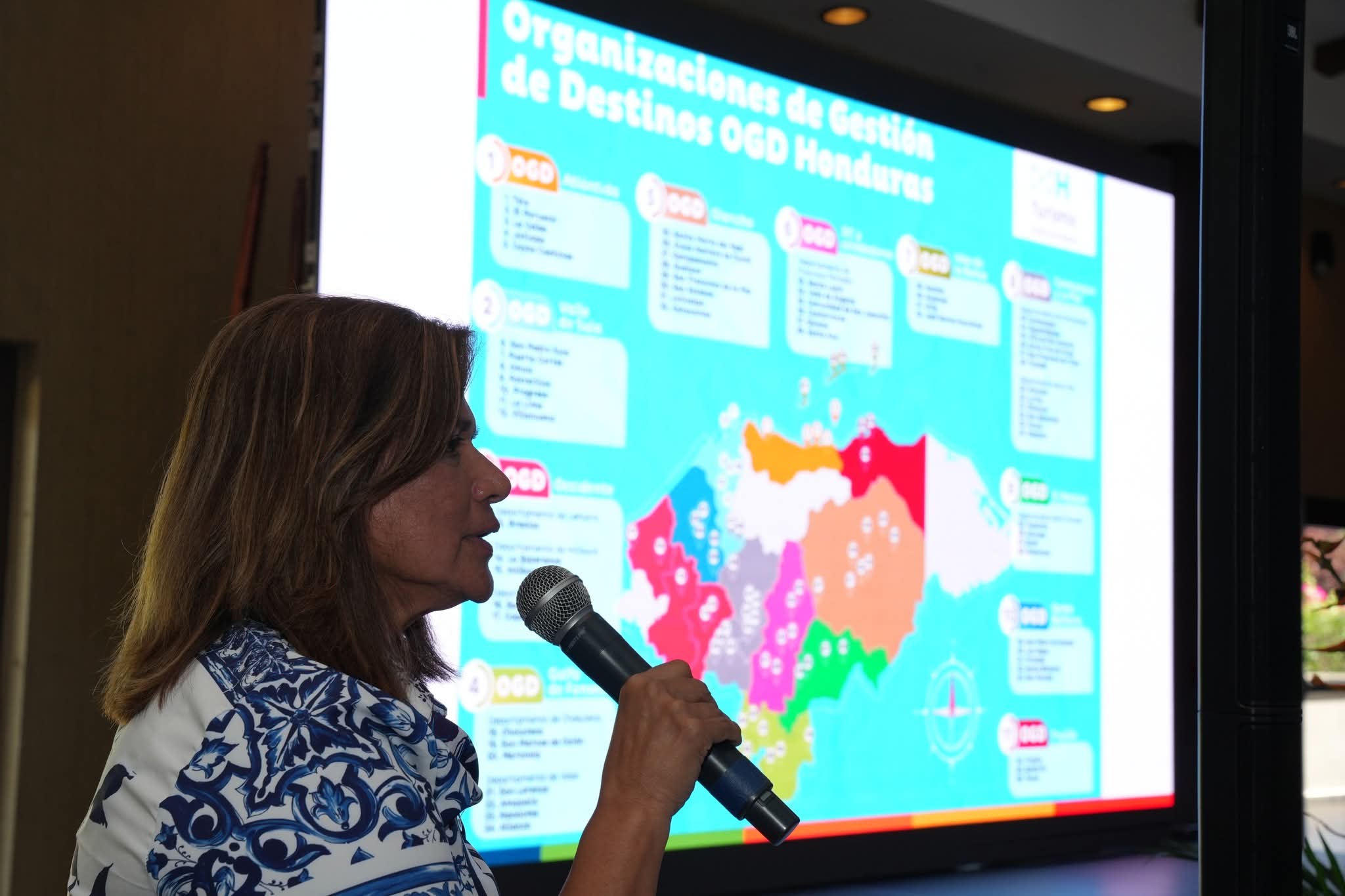 Ministra de Turismo presentó Ponencia “Honduras y su potencial de inversión”
