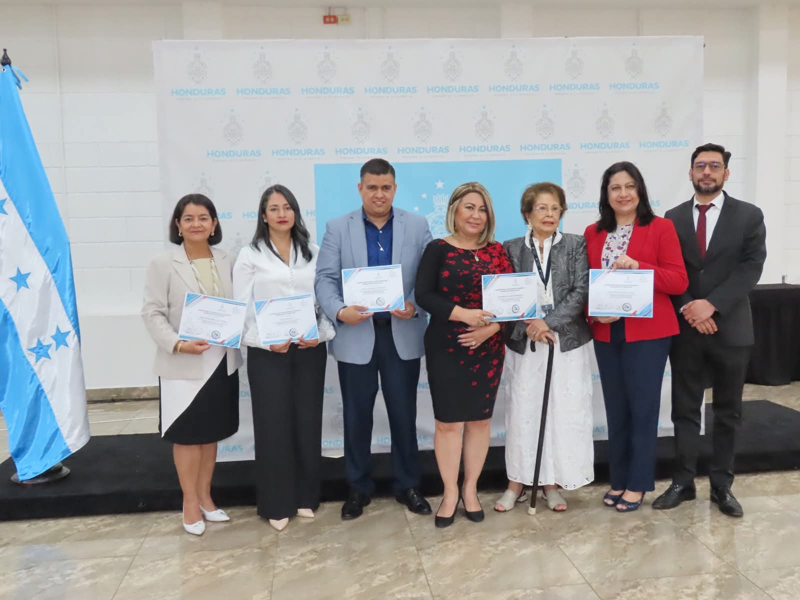 La Contraloría del Notariado del Poder Judicial capacita a Agentes Consulares y fortalece el ejercicio notarial en el exterior
