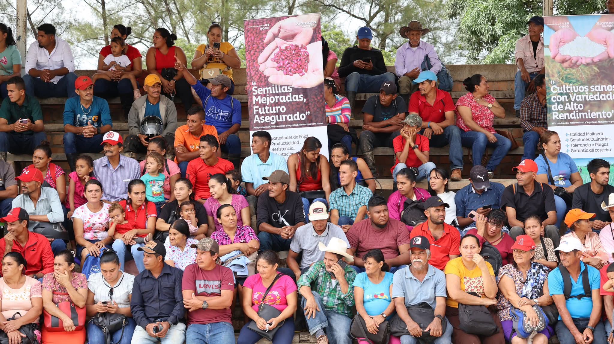 Bono Tecnológico Productivo fue entregado a 1,500 familias productoras en Patuca, Olancho...