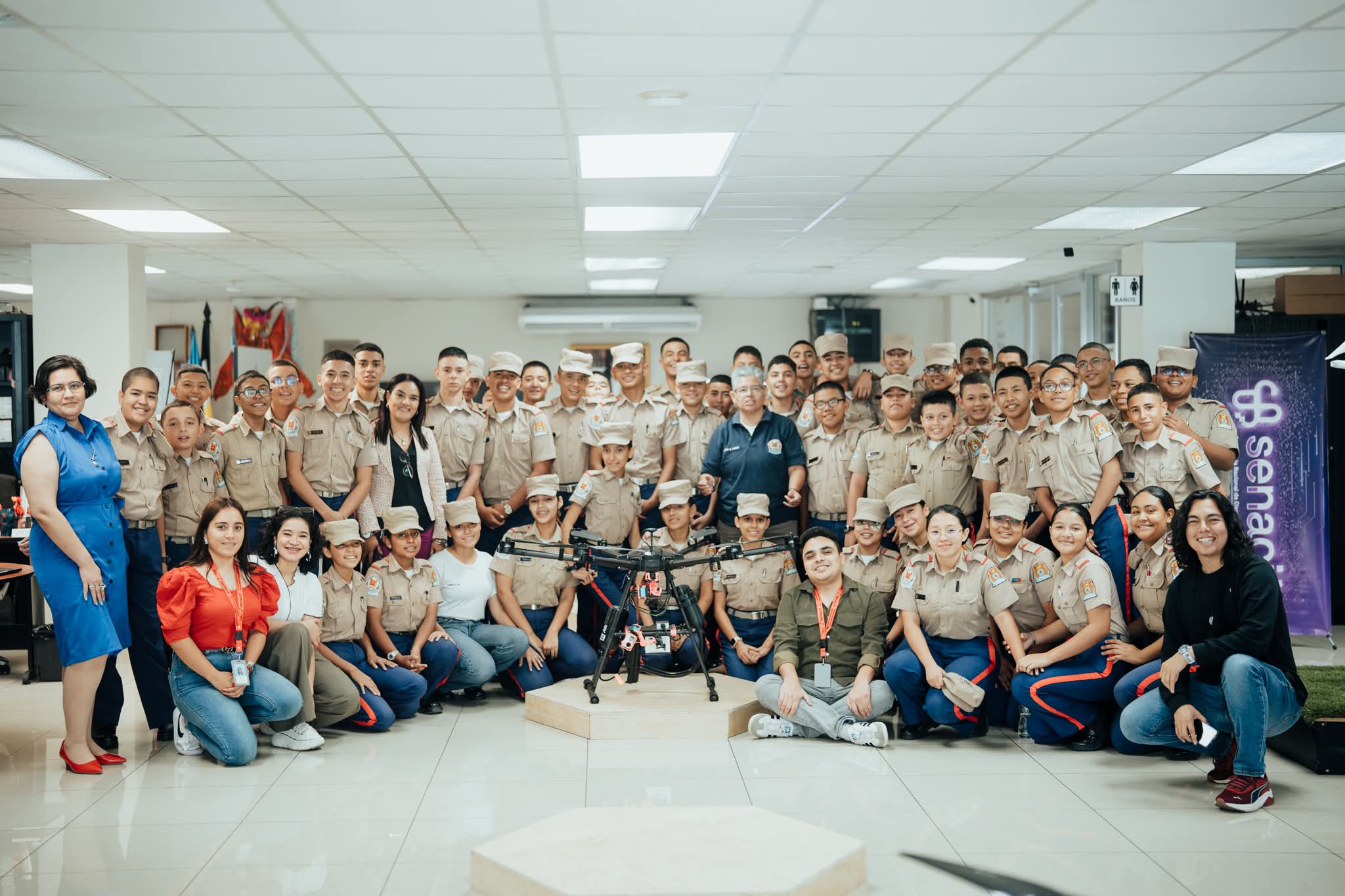 Niños del Distrito Central se convierten en “Superhéroes de la Ciencia” en la Escuela Nacional de Bomberos