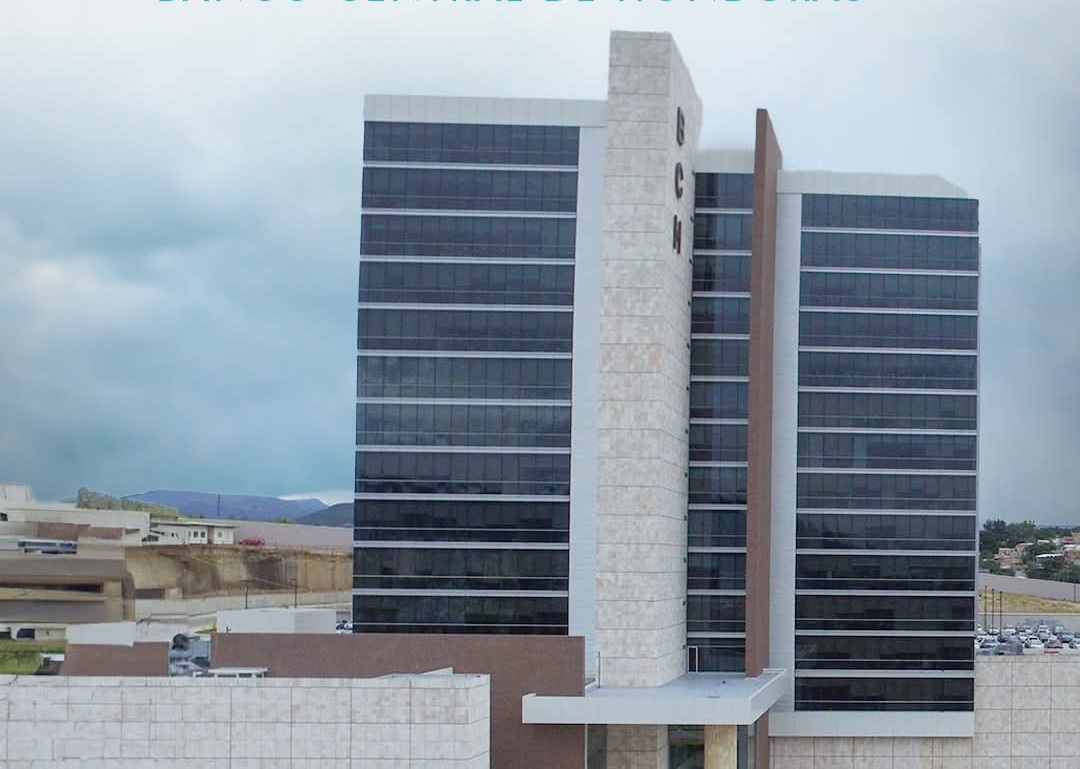 Mercado cambiario hondureño se estabiliza gracias a mayores flujos de exportaciones y remesas...