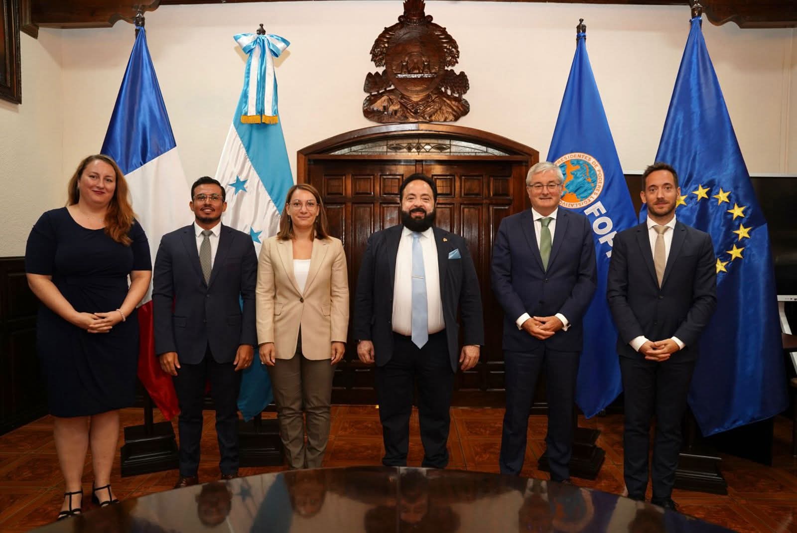 Presidente del Congreso hondureño impulsa cooperación con la Unión Europea en seguridad regional