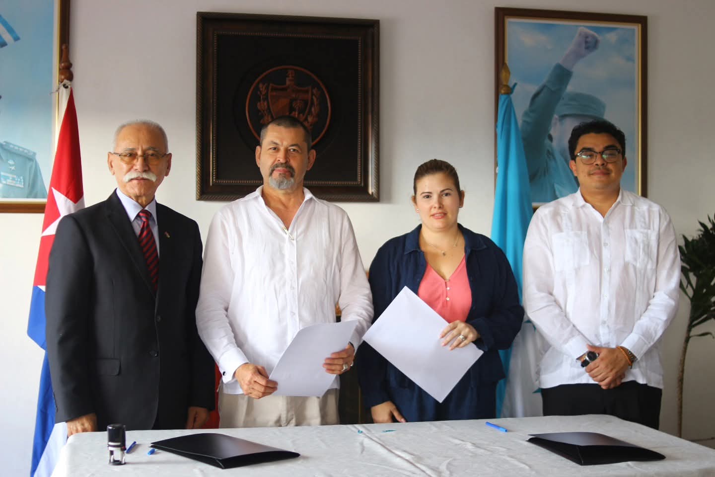 Honduras y Cuba firman acuerdo estratégico para formación y producción cinematográfica