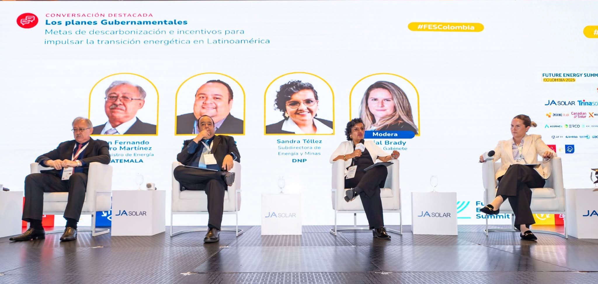 Honduras lidera diálogo regional sobre transición energética con enfoque social