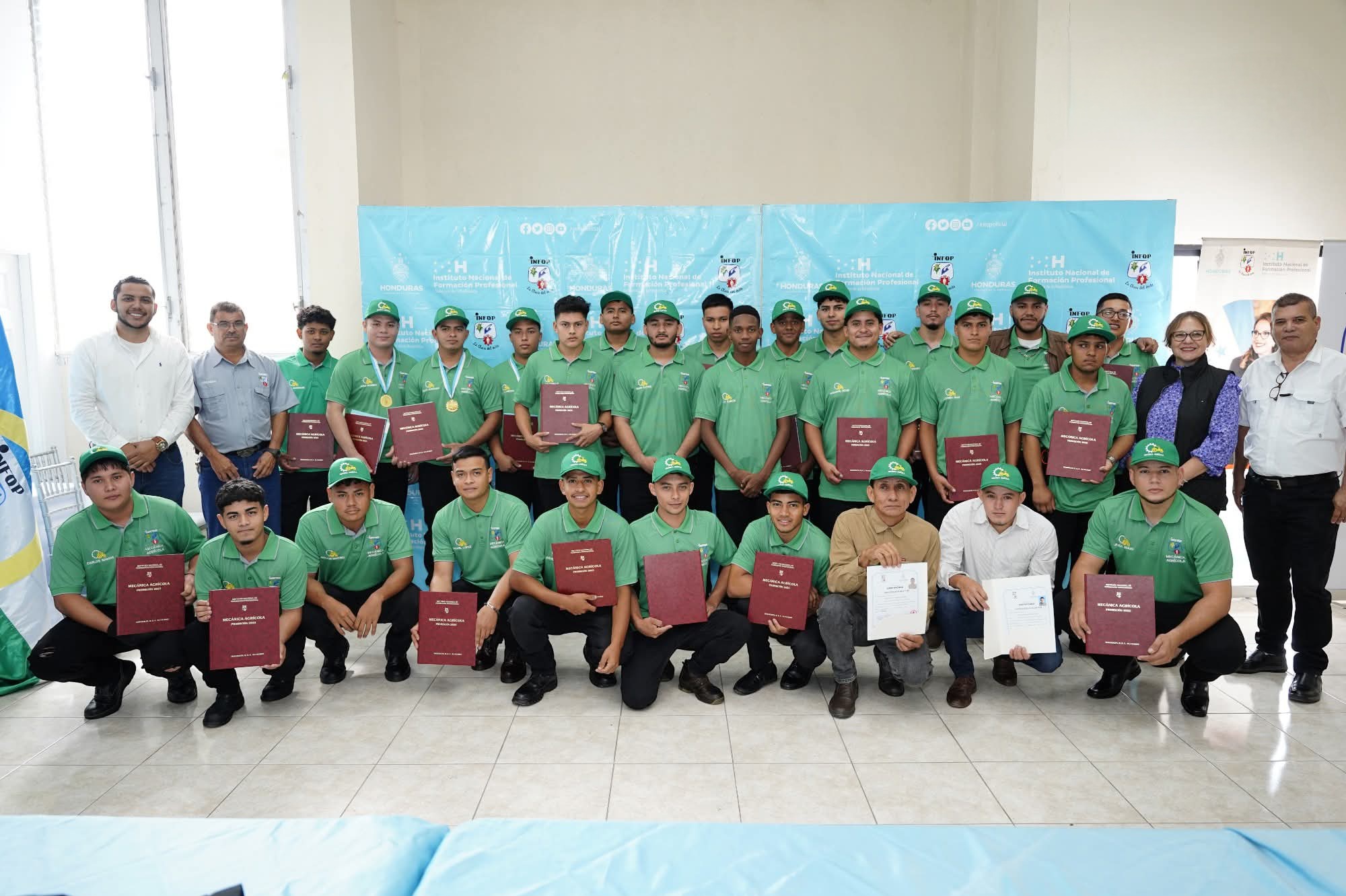 INFOP gradúa a 26 jóvenes en Mecánica de Tractores Agrícolas tras nueve meses de formación intensiva