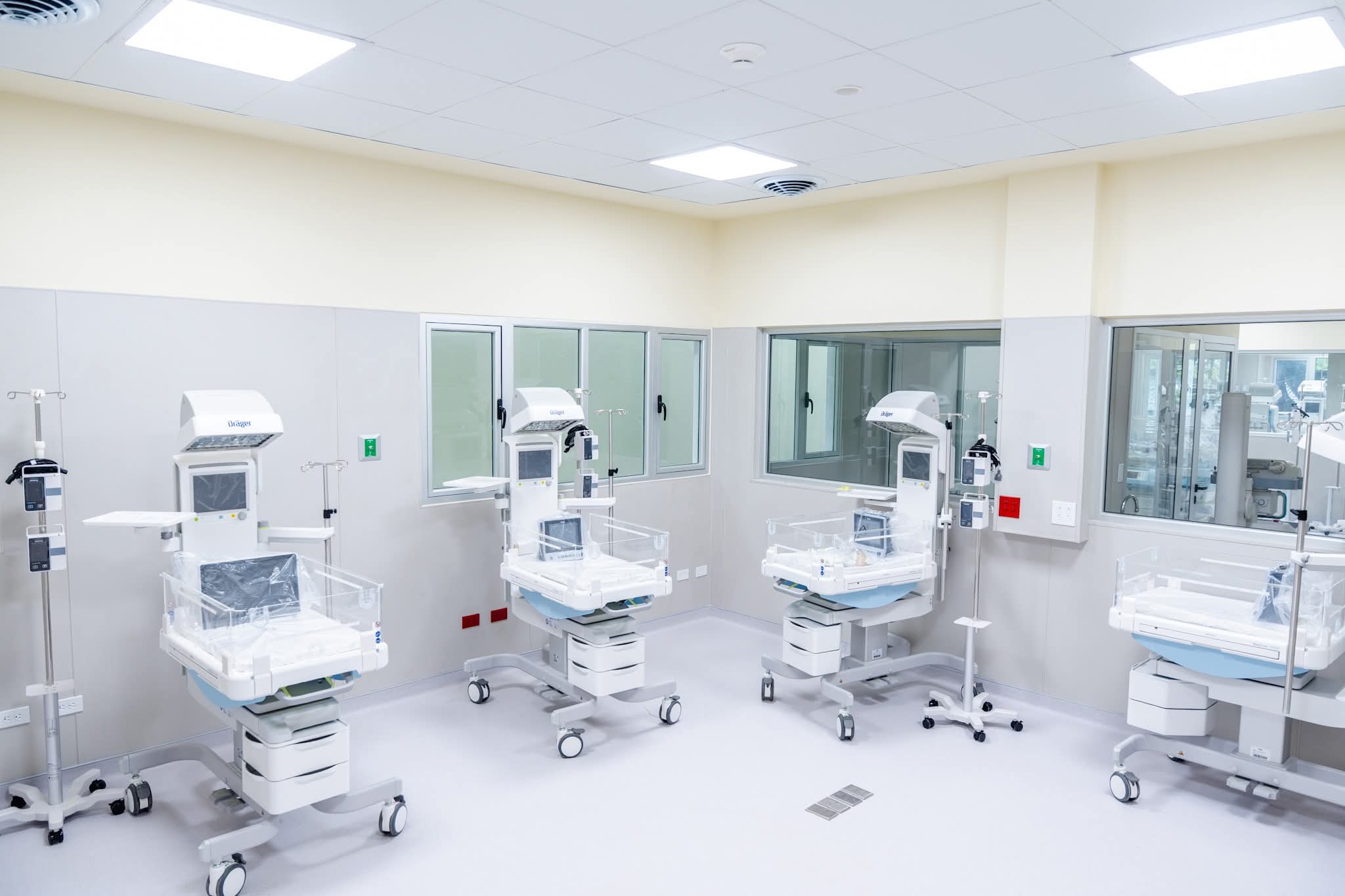 Hospital Santa Teresa de Comayagua estrena moderna Sala Neonatal para recién nacidos