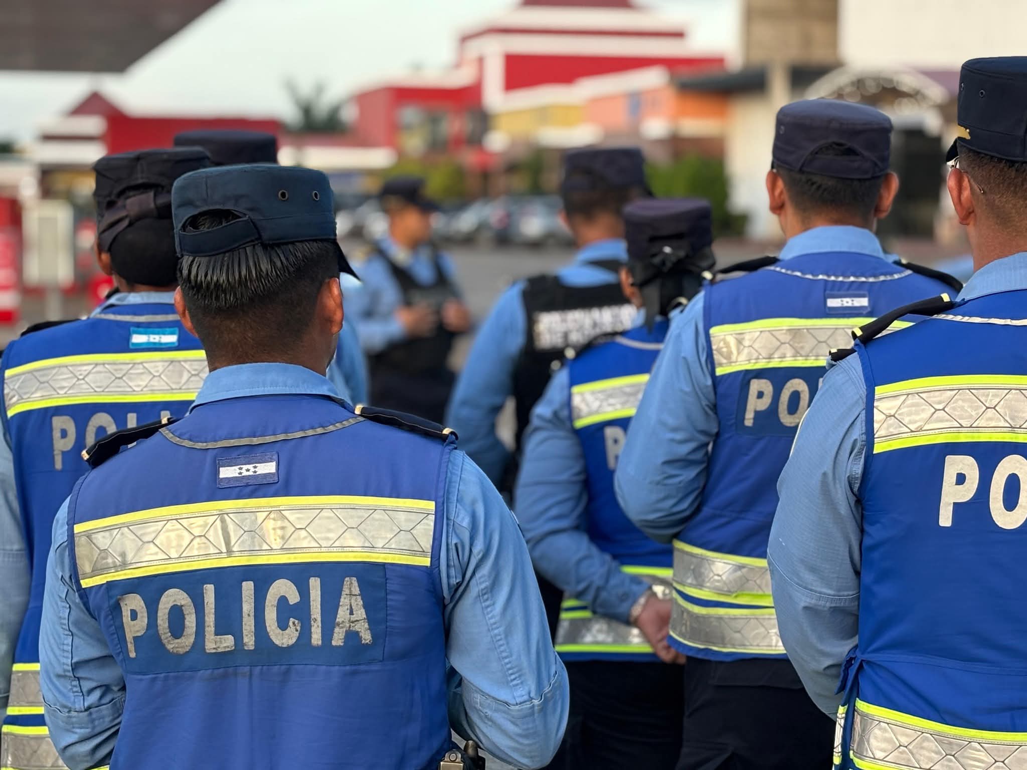 Policía Nacional alerta sobre audios falsos que buscan intimidar el voto para las elecciones 2025