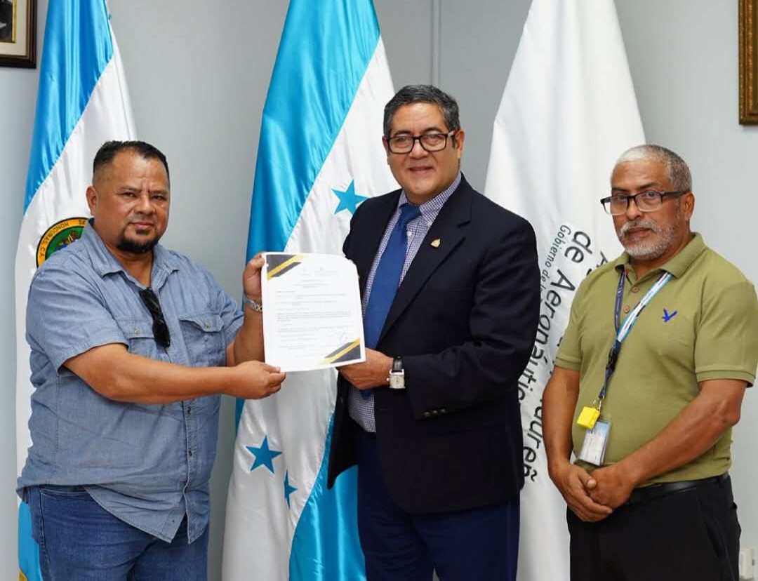 Aeronáutica Civil acredita a DESAH como centro autorizado para impartir instrucción aeronáutica en Honduras