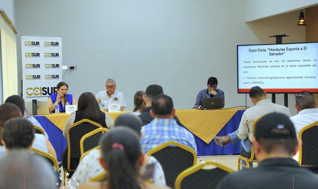 Productores de la Zona Sur conocen requisitos para participar en la Expo Feria “Honduras Exporta a El Salvador”
