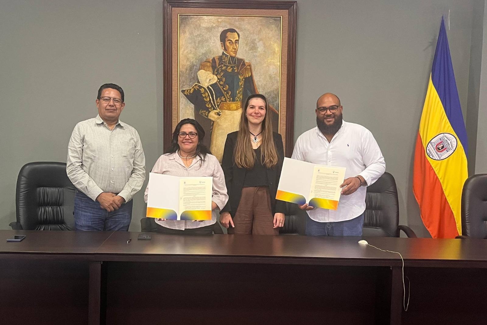 UPNFM Y SCHOLAS OCCURRENTES firman alianza en pro de la juventud hondureña