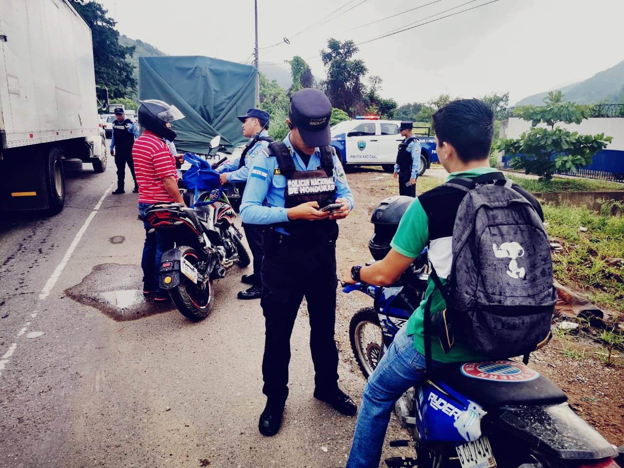 Policía Nacional intensifica operativos de seguridad y control en carretera a Cofradía
