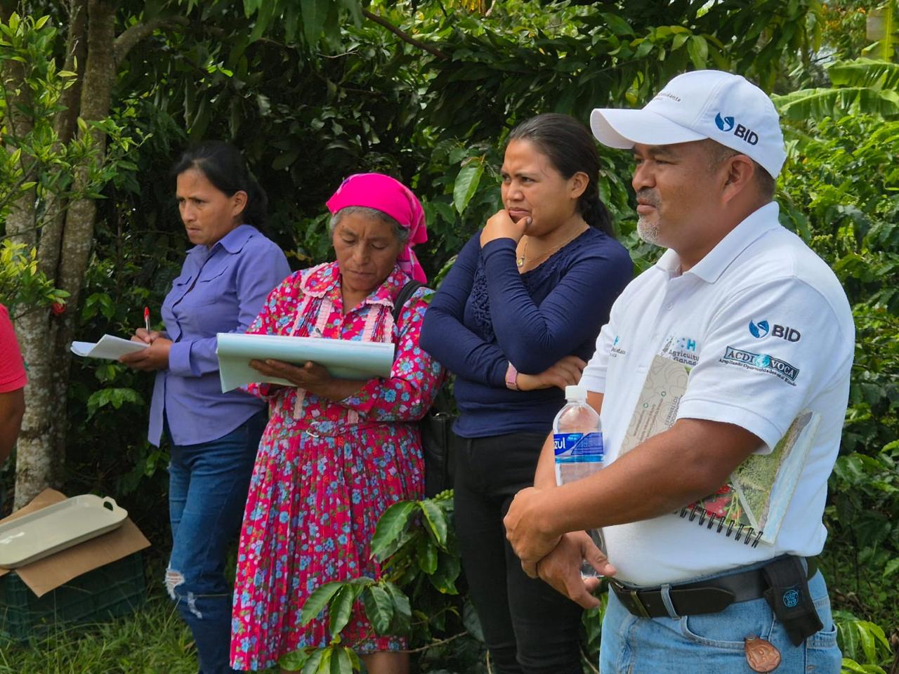 SAG–ProOccidente firma convenios para conservar microcuencas en occidente y centro del país

 