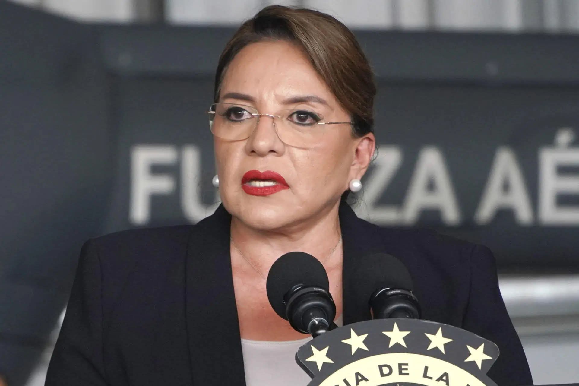 Presidenta Xiomara Castro restablece vigencia del Tratado de Extradición con EE.UU.