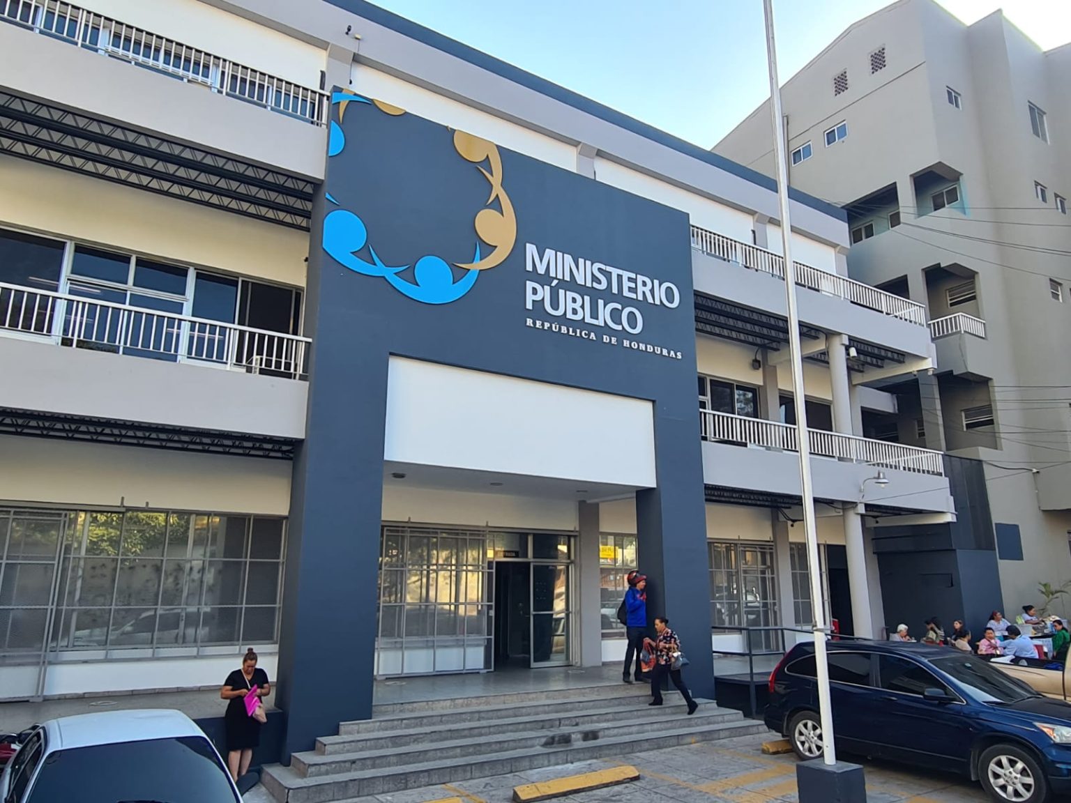 Ministerio Público presenta requerimiento fiscal por millonario desvío de fondos en el Instituto de la Propiedad