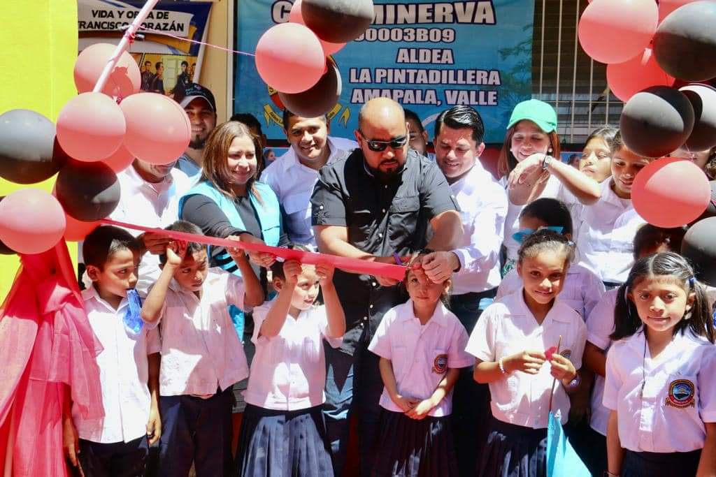 Secretaria de Educación da inicio con los lunes cívicos morazánicos