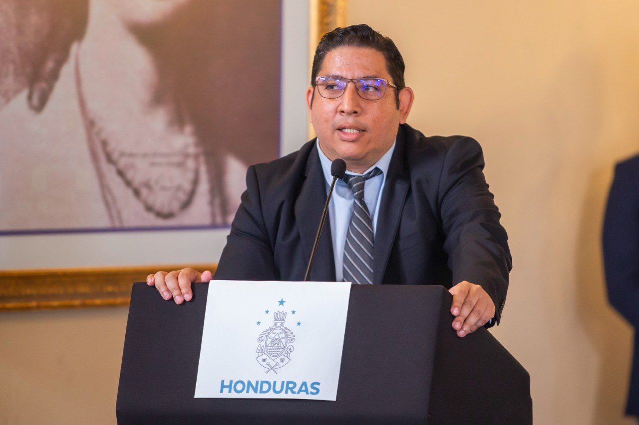 Secretario de Energía advierte sobre impacto de derogar reforma energética