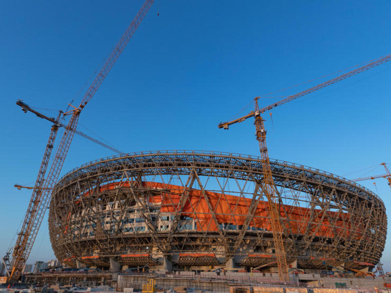 Alrededor de 6,500 muertos dejó la construcción de los estadios para el Mundial en Qatar