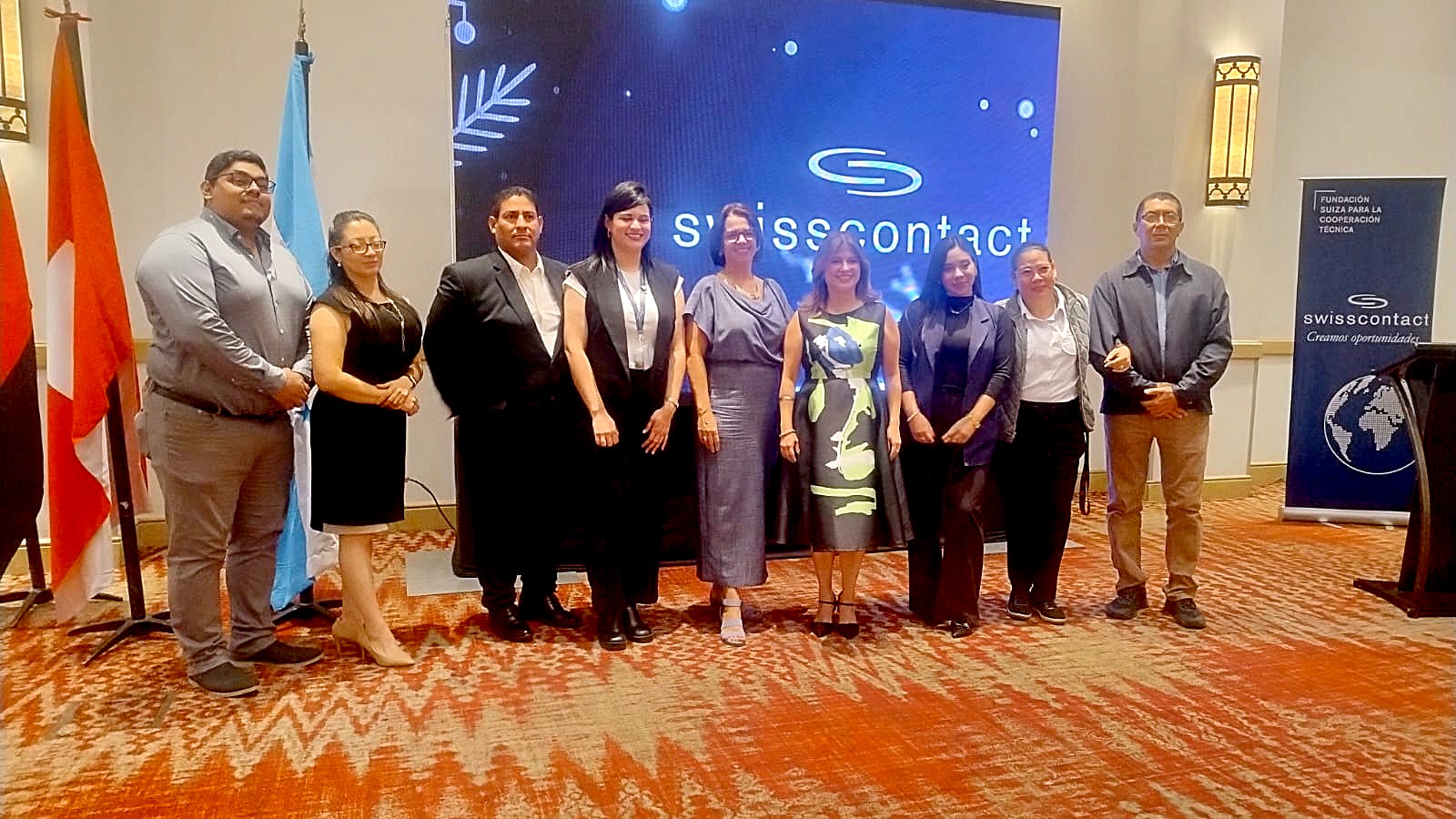 Swisscontact Honduras impulsa soluciones en adaptación climática, migración, economía circular, desarrollo empresarial y competitividad rural, alcanzando a 23,983 personas a través de sus proyectos en el país.