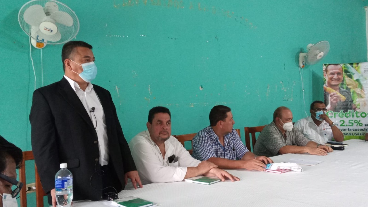Buenas Noticias…Banadesa firma convenio para abrir agencia en La Mosquitia