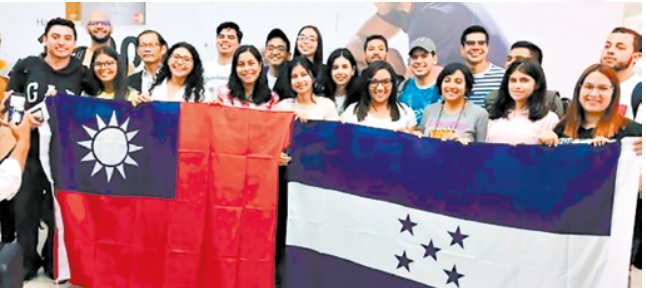 ANUNCIA CANCILLER DE LA REPÚBLICA

Gobierno proporcionará soluciones a becarios hondureños en Taiwán

 