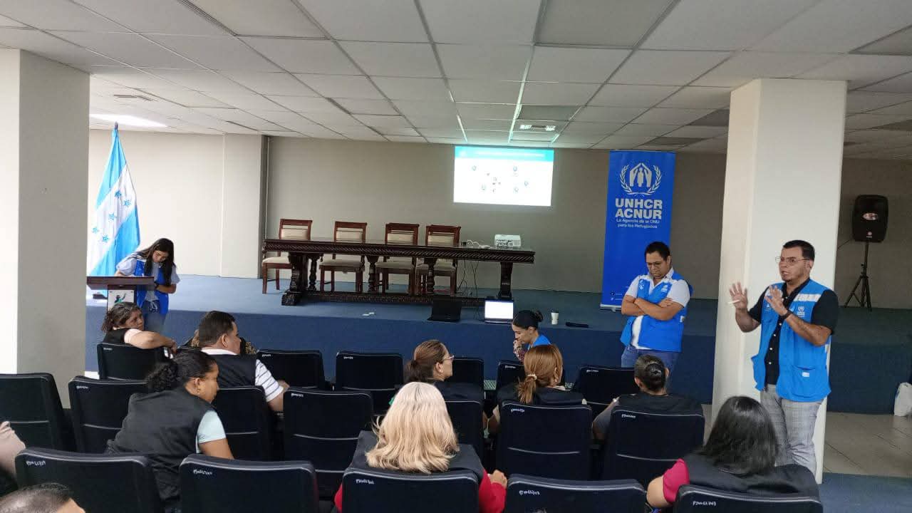 ACNUR-Honduras y PJ de Honduras imparten Taller
