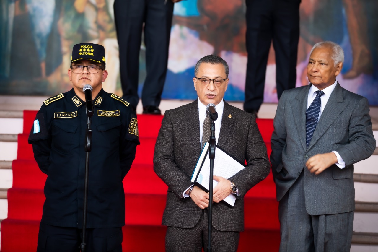 CNBS, Policía Nacional y CONATEL presentan avances del Plan Nacional Integral contra la Extorsión