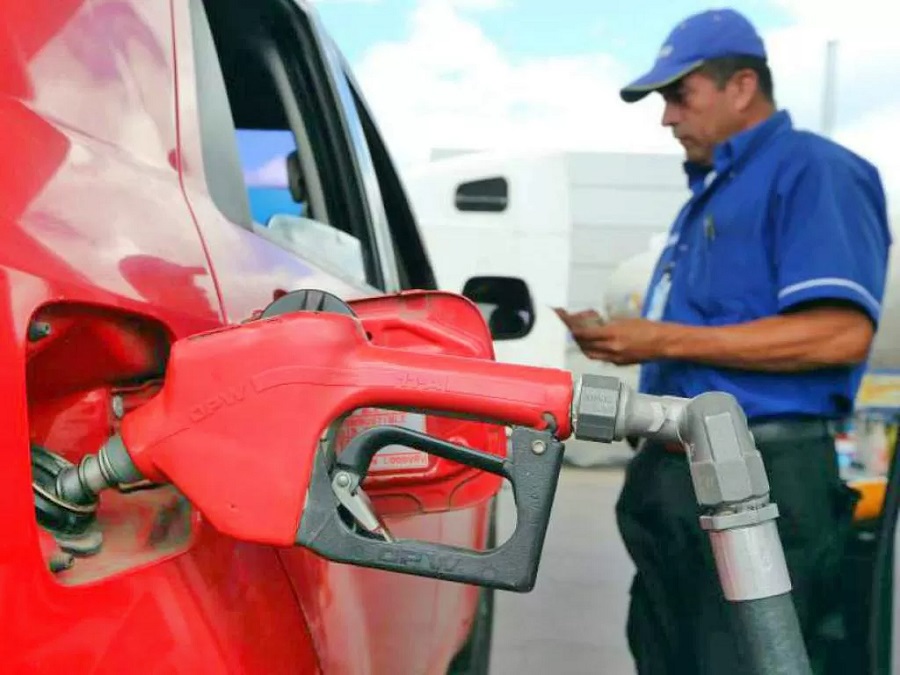 Subsidios de combustibles se mantienen hasta que se cese alza a nivel internacional