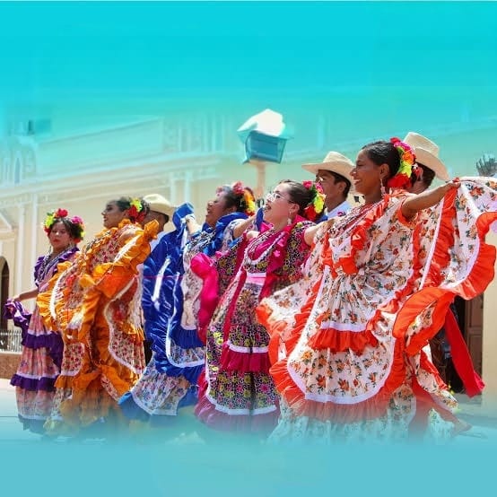 13 de octubre: Día de la Cultura Americana