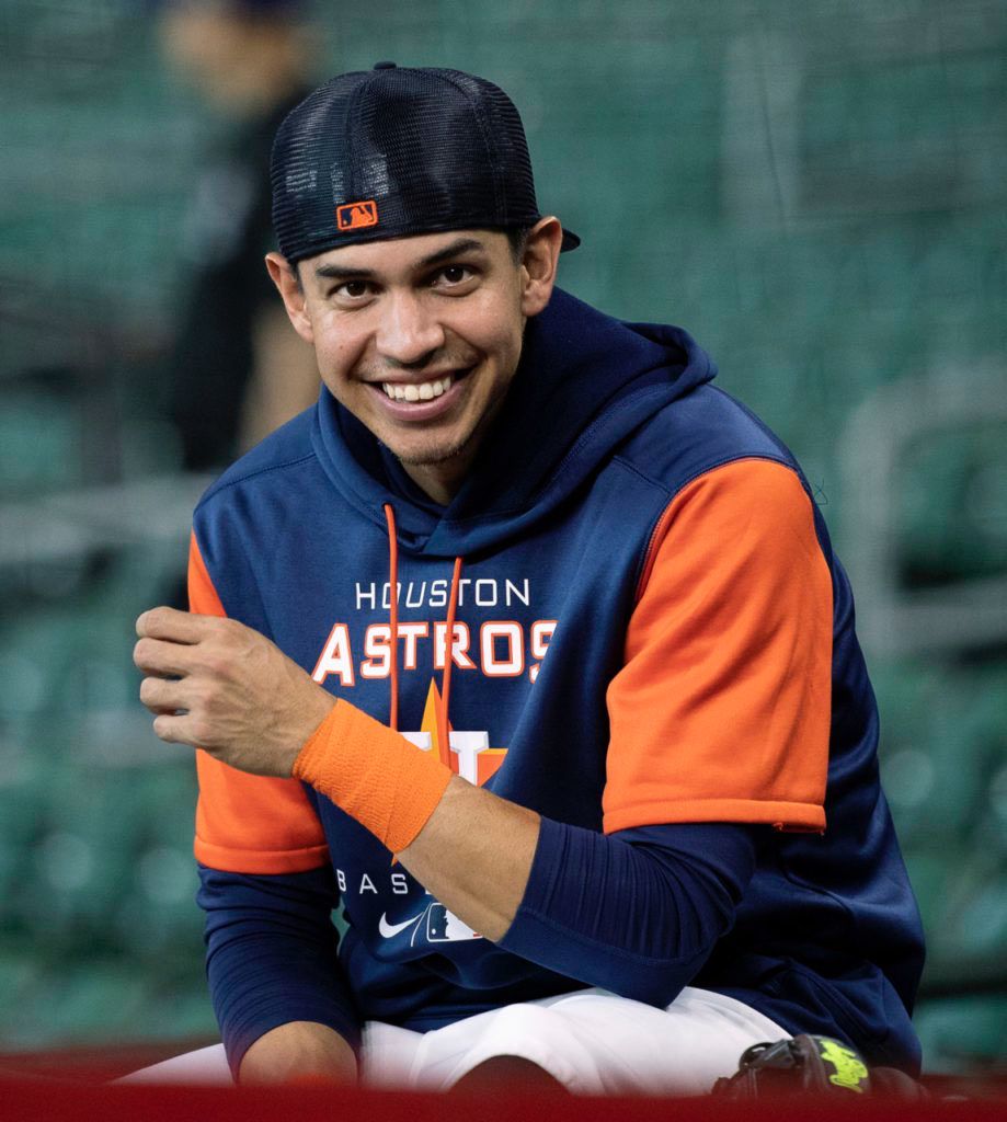 Hondureño Mauricio Dubón y Astros ganan Serie Mundial