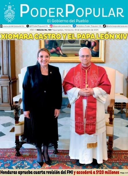 Xiomara Castro con el Papa León XIV en una audiencia privadaedia con el Papa León XIV en una audiencia privada