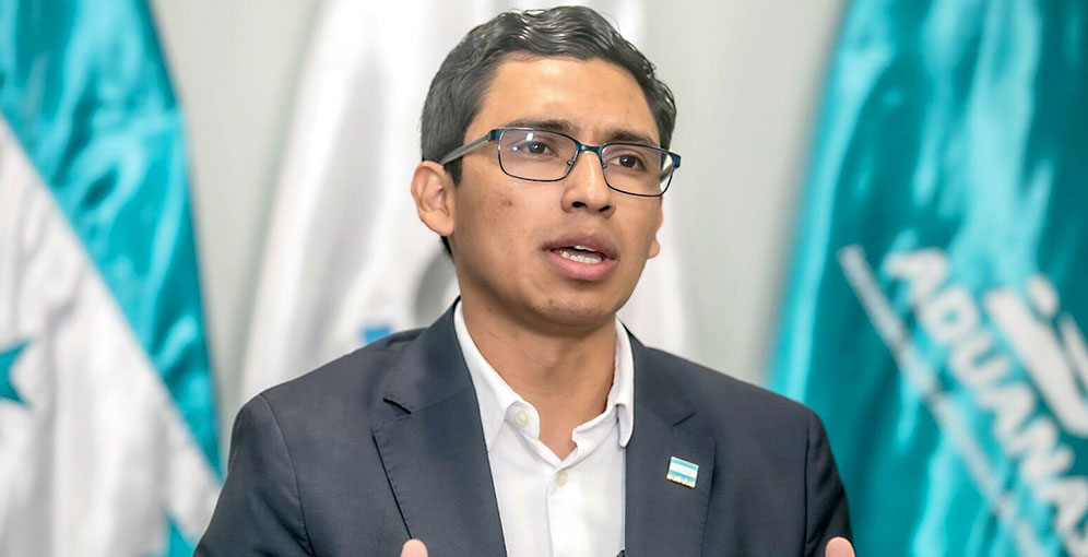 Fausto Cálix señala “semana catastrófica” para la oposición y destaca avances del Gobierno