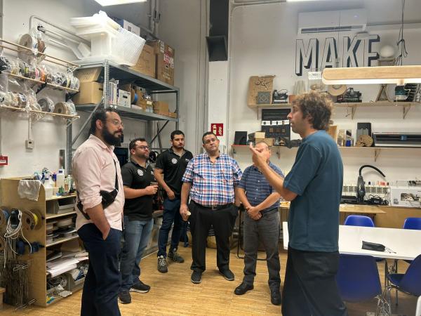 Investigadores de la UNAH se capacitan en fabricación digital en Fab Lab Barcelona