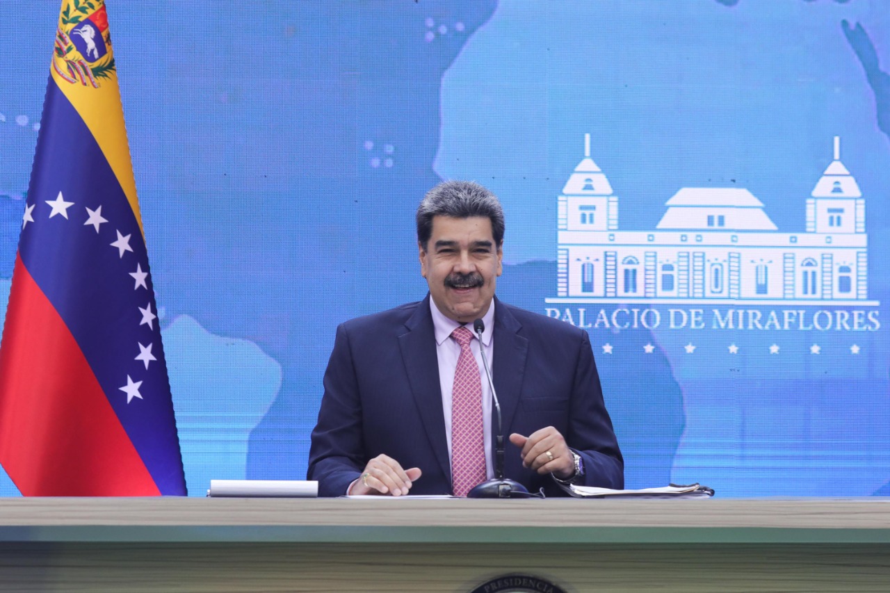 Maduro celebra la reincorporación de Brasil a la Celac, al retirarse hace tres años