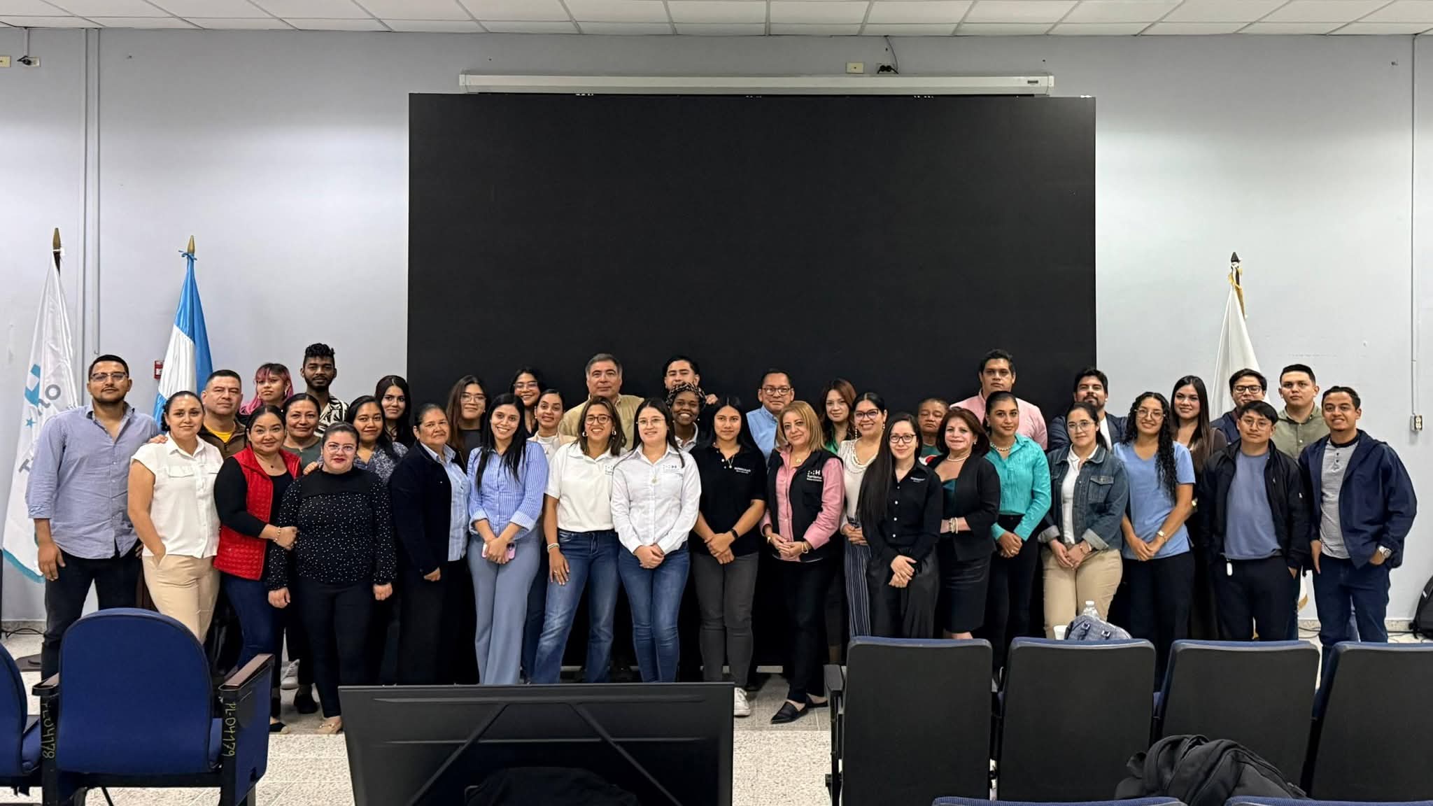 IHT realiza taller de salud mental orientado a seguridad turística
