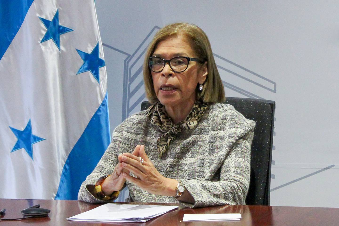 ECONOMÍA HONDUREÑA
BCH y AHIBA: Economía hondureña continúa mostrando resiliencia y subasta de divisas sigue evolucionando satisfactoriamente