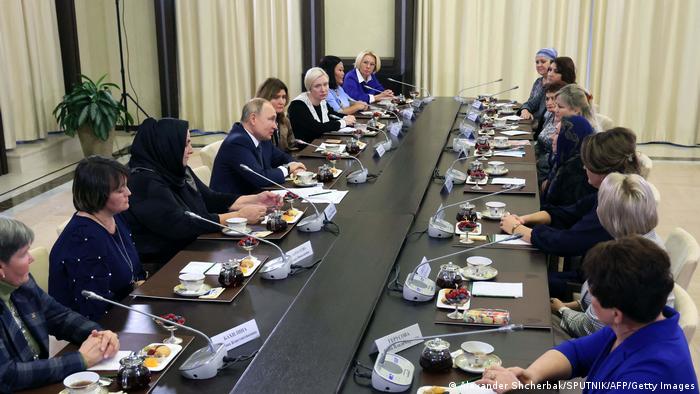 Putin ‘se enfrenta’ a las madres de los soldados rusos