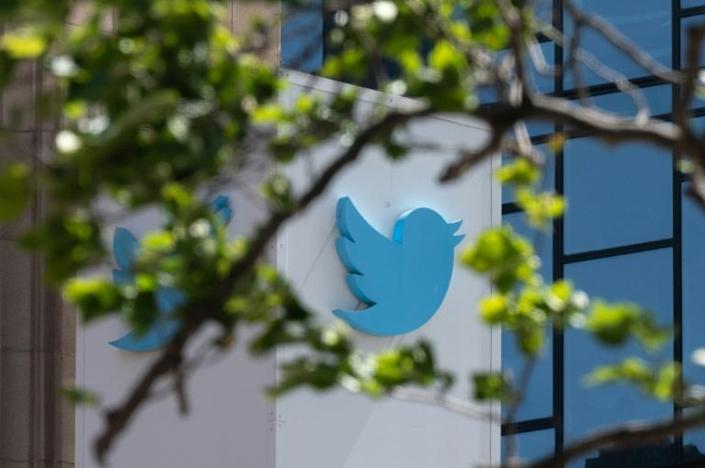 EEUU multa a Twitter en USD 150 millones por violación de datos confidenciales